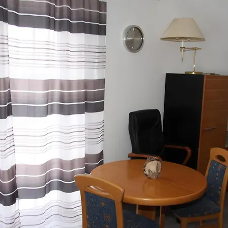 Isabel Apartmán